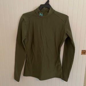 Under Armour Women’s ColdGear Authentics Mock Neck Medium